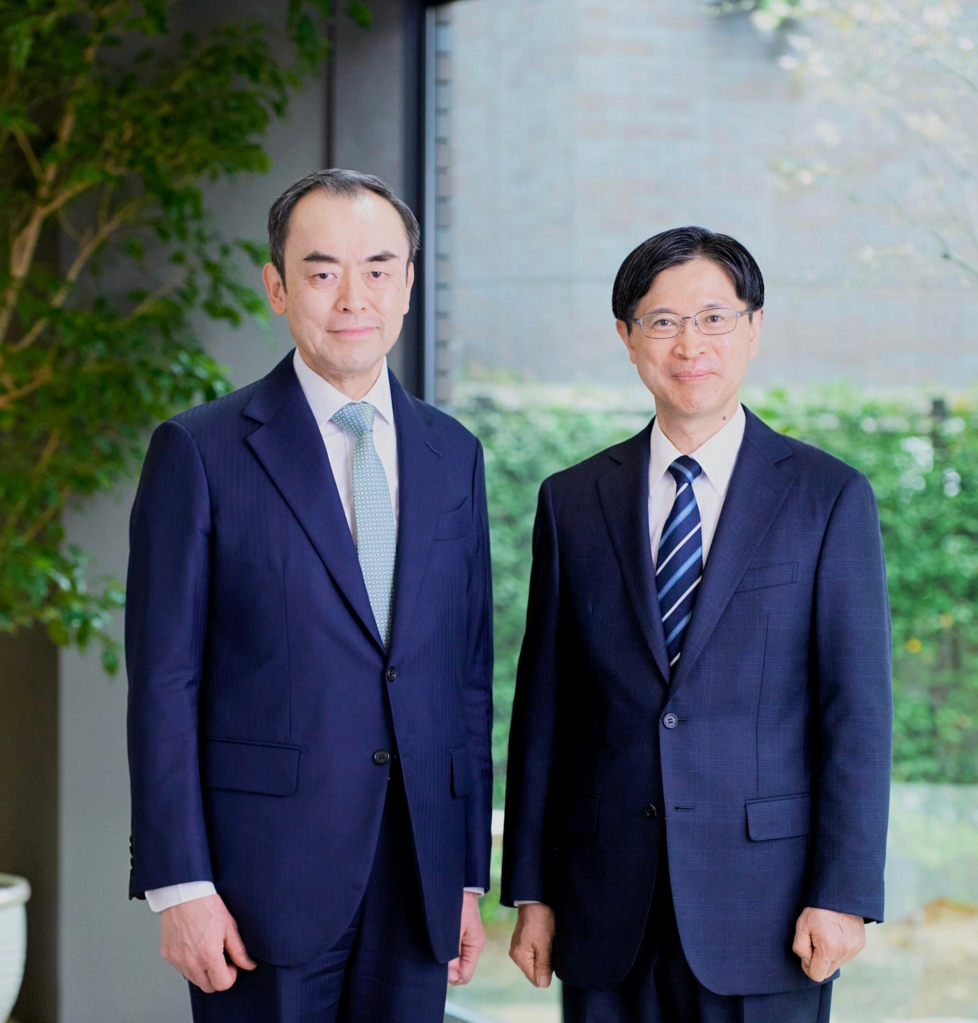 代表取締役会長CEO 髙村 美己志、代表取締役社長COO  小淵　秀範